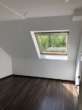 Exklusive "Penthouse" Wohnung mit großer Glasfront, Parkett und Balkon - Zimmer 2