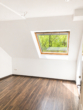Bild - Exklusive Penthouse Wohnung mit großer Glasfront, Parkett und Balkon