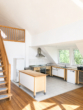 Bild - Exklusive Penthouse Wohnung mit großer Glasfront, Parkett und Balkon