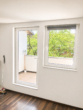 Bild - Exklusive Penthouse Wohnung mit großer Glasfront, Parkett und Balkon