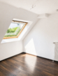 Bild - Exklusive Penthouse Wohnung mit großer Glasfront, Parkett und Balkon